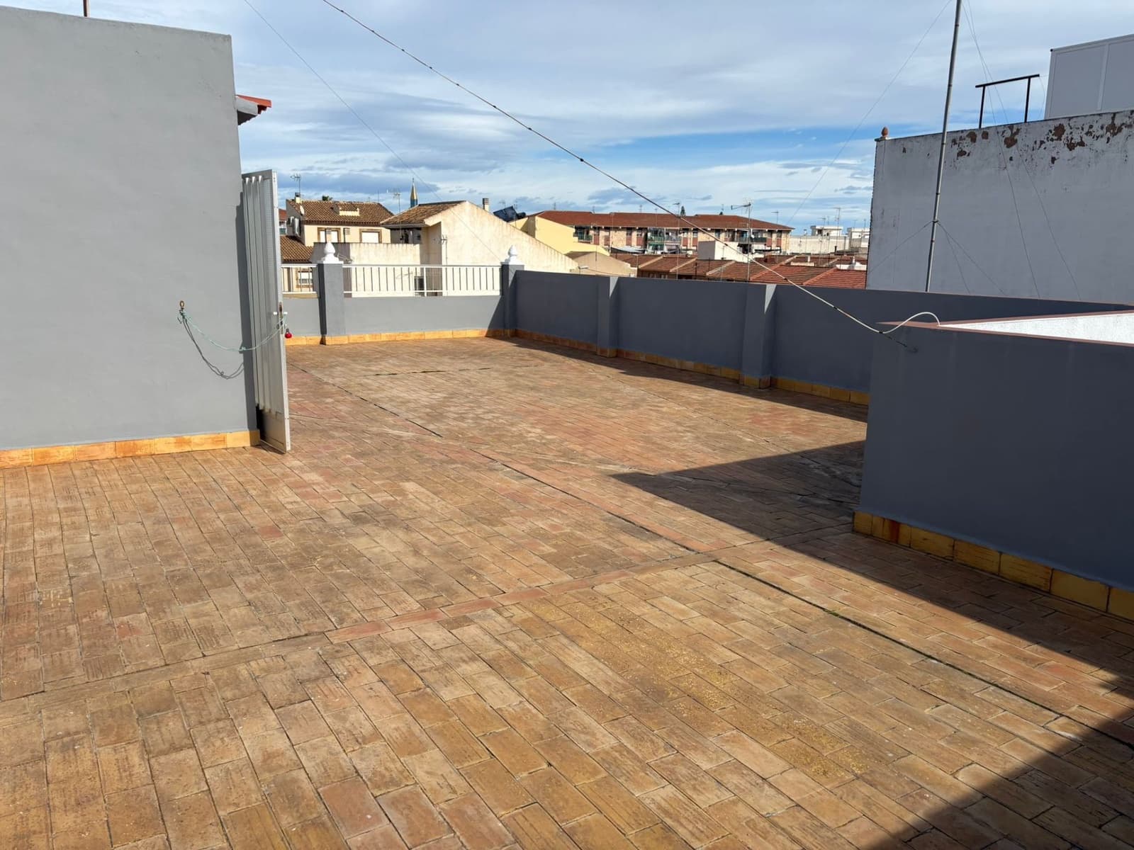 4 soveværelse Semi-Rækkehus til salg i San Pedro del Pinatar med garage - € 260.000 (Ref: 9000909)