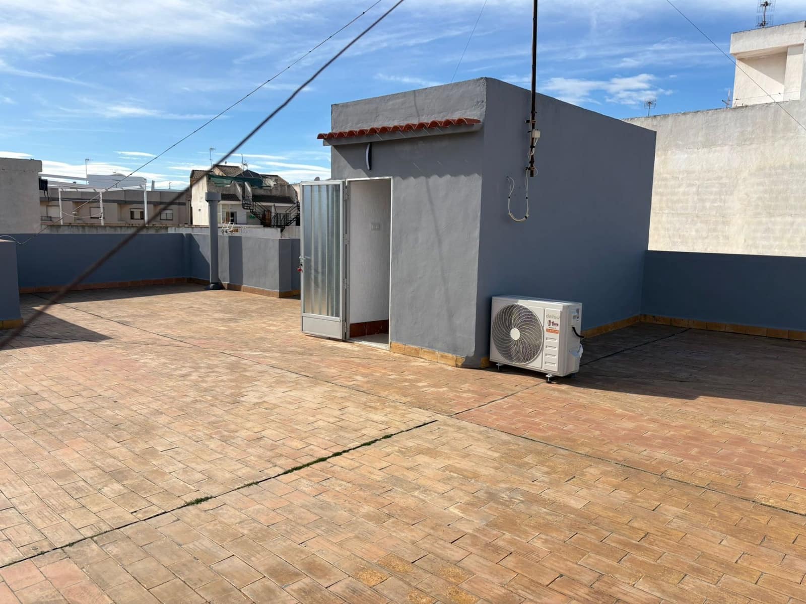 4 soveværelse Semi-Rækkehus til salg i San Pedro del Pinatar med garage - € 260.000 (Ref: 9000909)