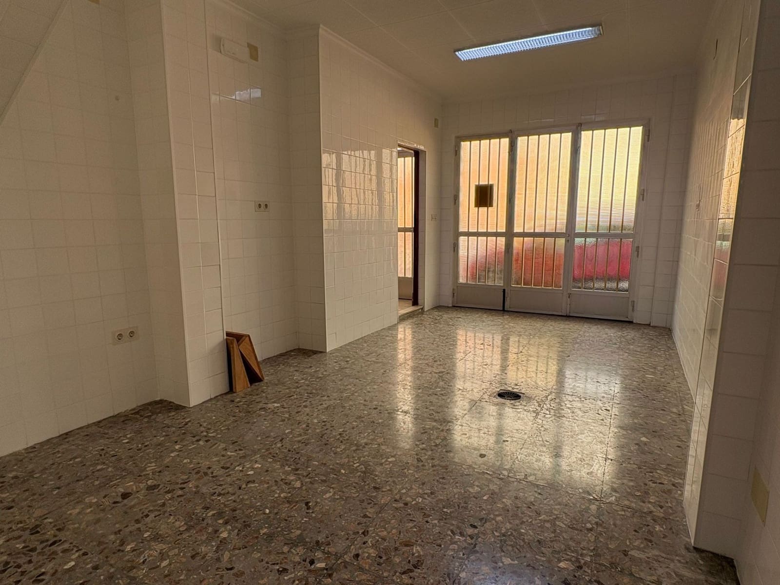 4 soveværelse Semi-Rækkehus til salg i San Pedro del Pinatar med garage - € 260.000 (Ref: 9000909)