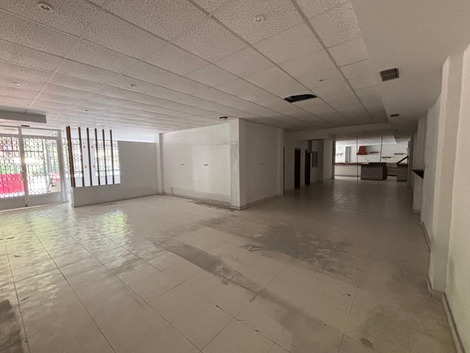 1 slaapkamer Commercieel te koop in Lo Pagan - € 90.000 (Ref: 9084931)