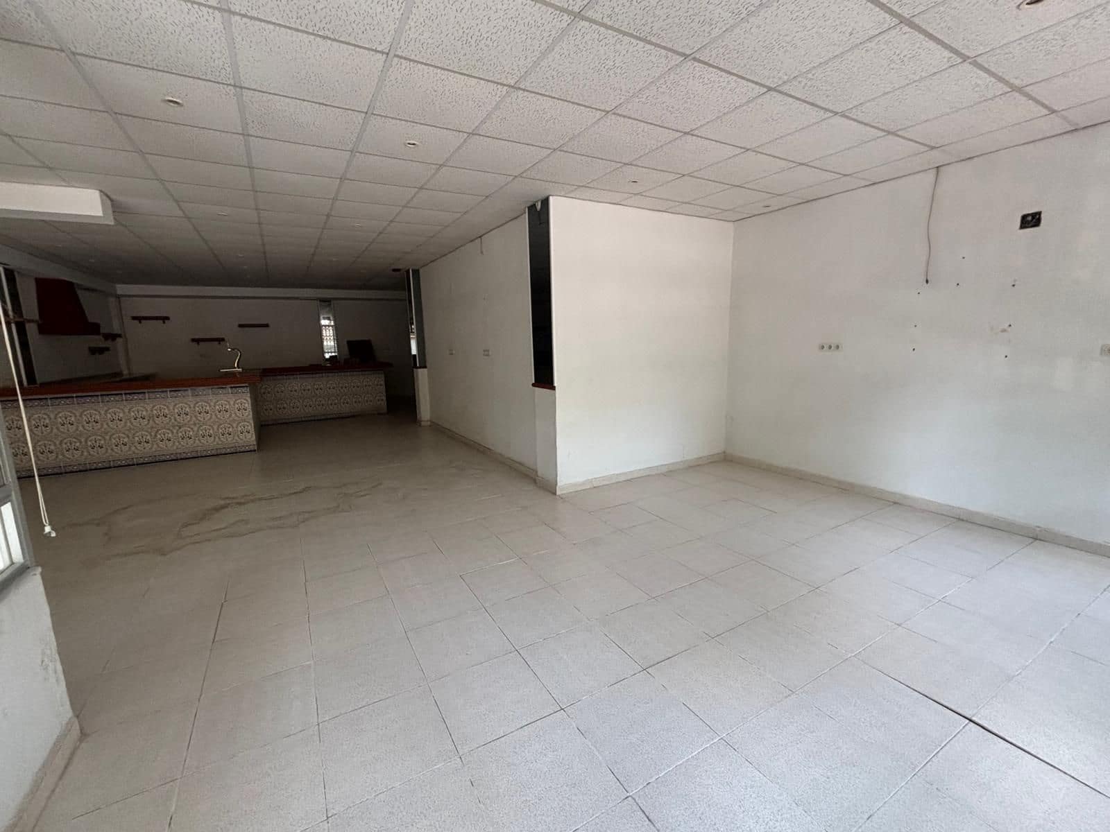 1 slaapkamer Commercieel te koop in Lo Pagan - € 90.000 (Ref: 9084931)