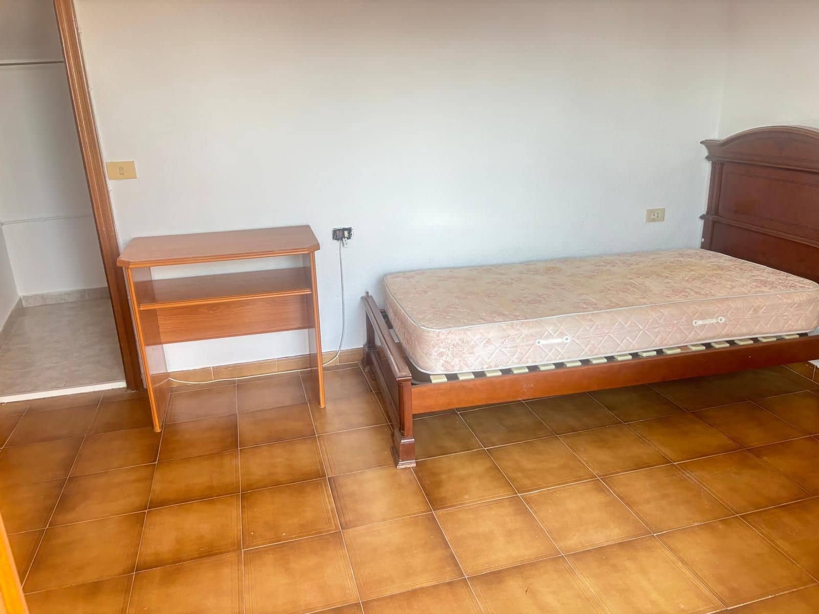 3 bedroom Flat for sale in Lo Pagan - € 126,000 (Ref: 9100496)