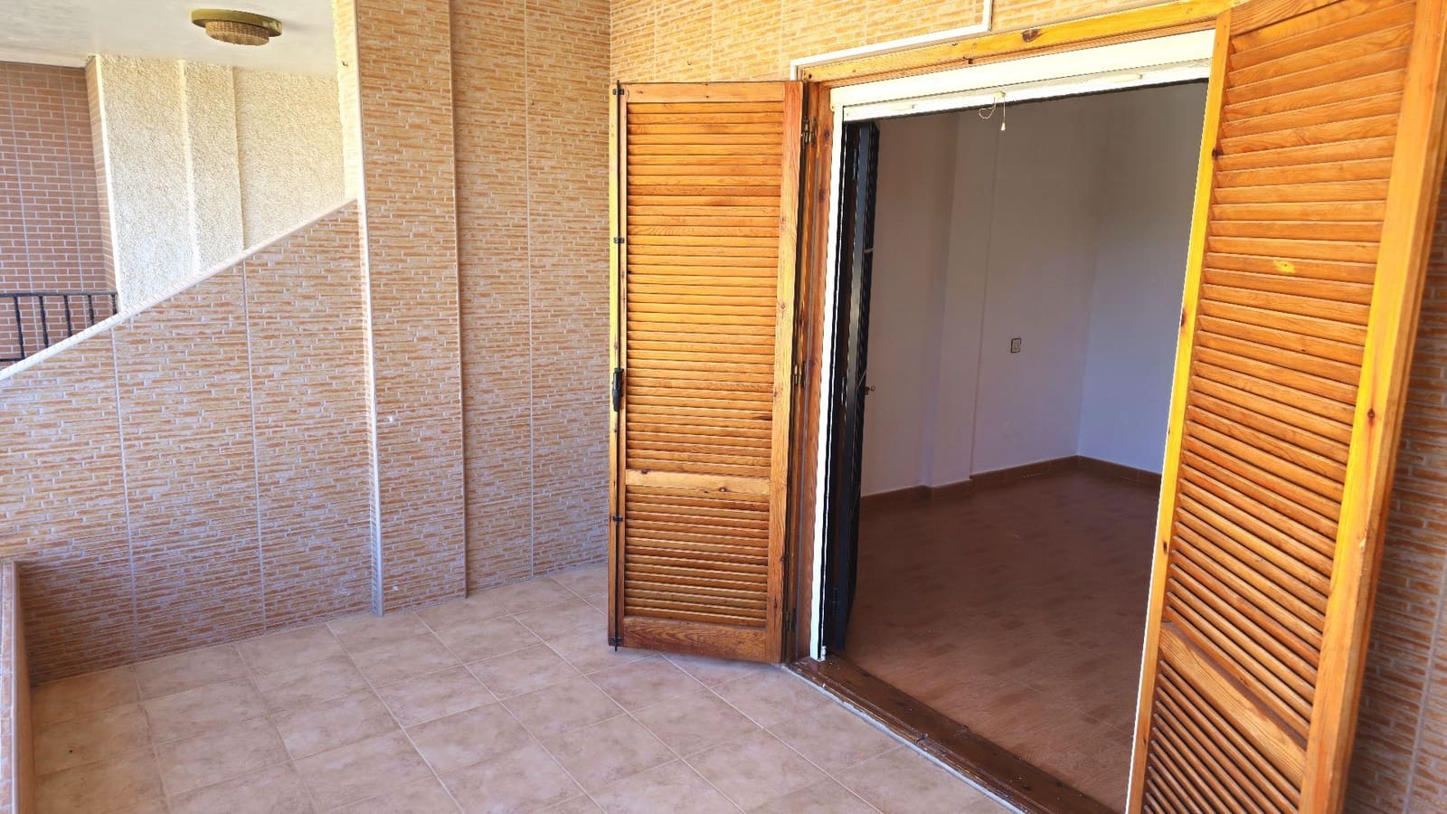 2 bedroom Townhouse for sale in Torre de la Horadada with garage - € 159,000 (Ref: 9134104)