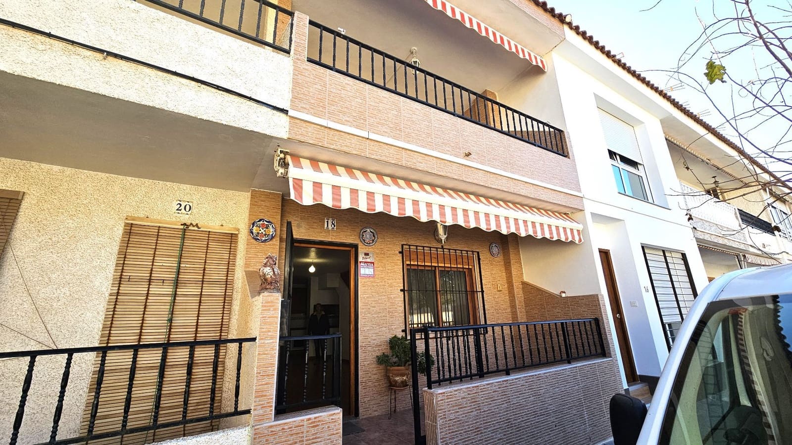 2 bedroom Townhouse for sale in Torre de la Horadada with garage - € 159,000 (Ref: 9134104)