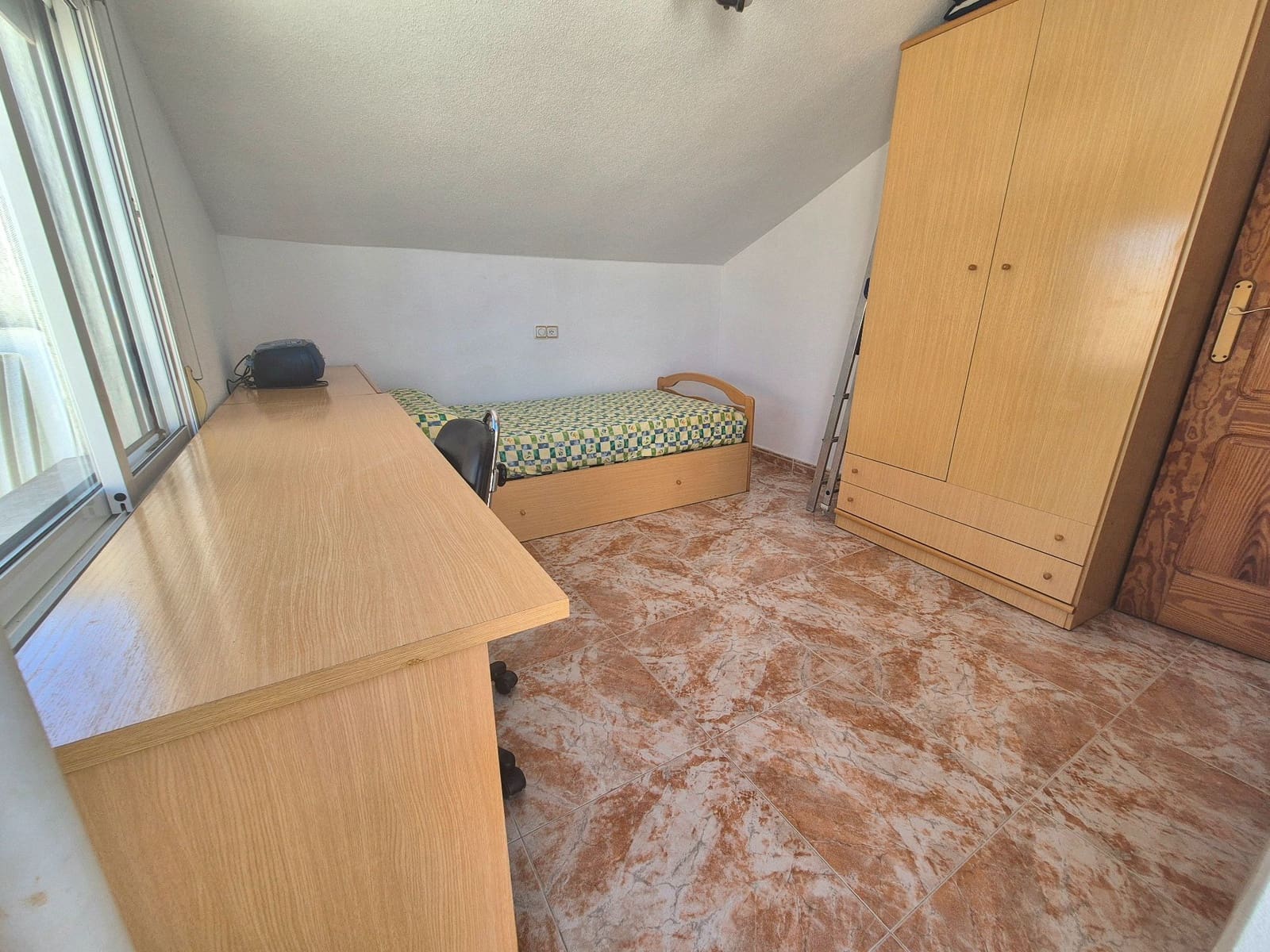 3 soverom Kjedet enebolig til salgs i Lo Pagan med garasje - € 155 000 (Ref: 9151729)