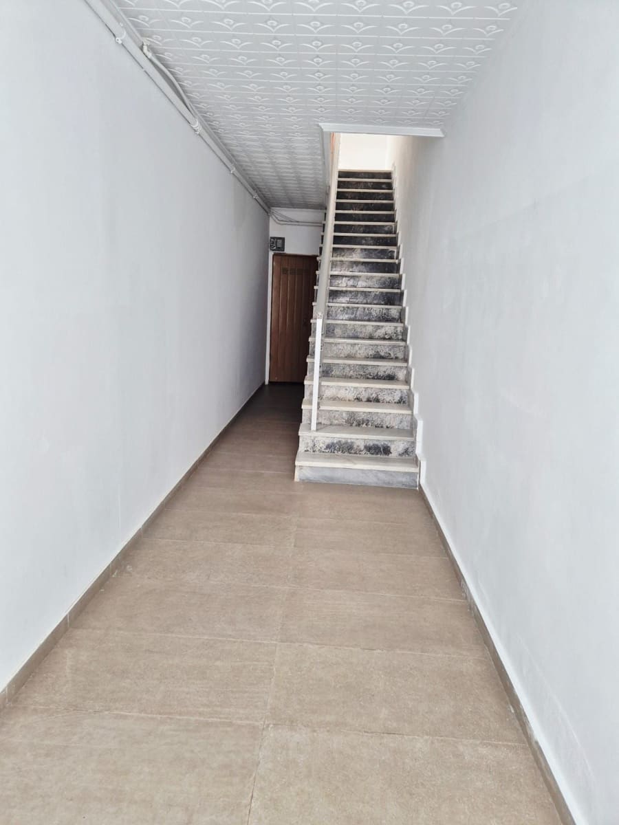 4 slaapkamer Flat te koop in Lo Pagan - € 210.000 (Ref: 9183306)