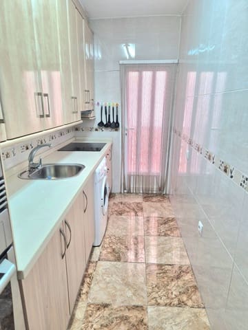 2 slaapkamer Halfvrijstaande villa te koop in Lo Pagan, San Pedro del Pinatar - € 130.000 (Ref: 9193549)