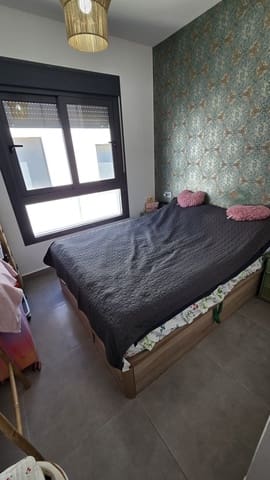 Bungalow de 2 habitaciones en Pilar de la Horadada en venta con piscina garaje - 235.000 € (Ref: 9202217)