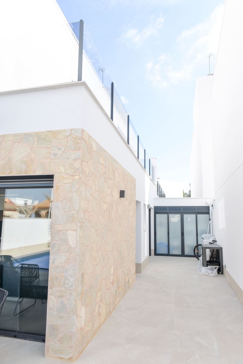 3 bedroom Villa for sale in San Pedro del Pinatar with pool garage - € 395,000 (Ref: 9212548)