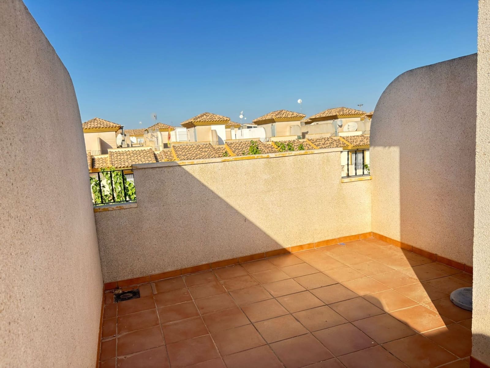 Casa de 2 habitaciones en Santiago de la Ribera en venta con piscina - 174.900 € (Ref: 9239613)