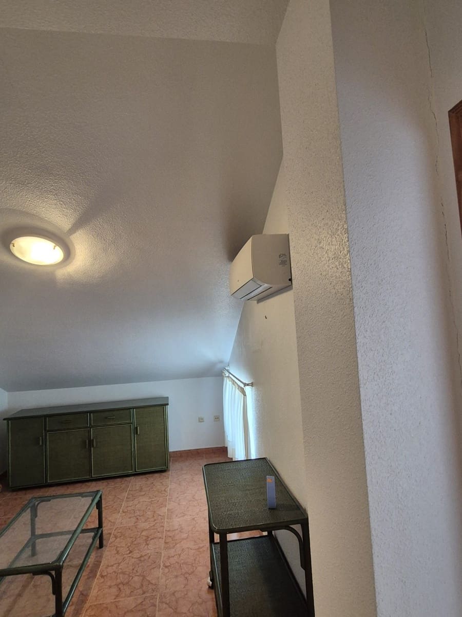 4 quarto Casa em Banda para venda em Torre de la Horadada - 249 000 € (Ref: 9287495)