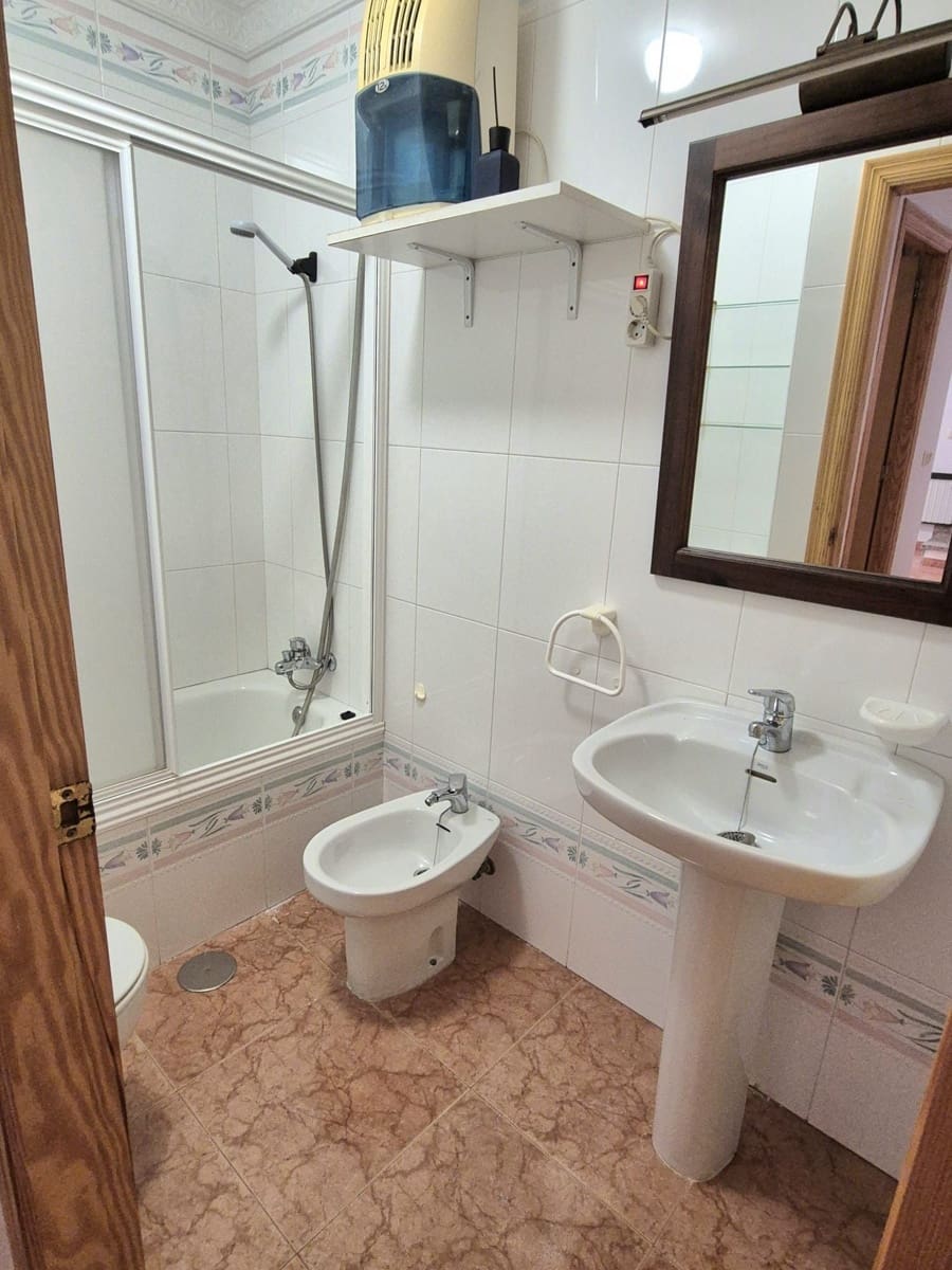 4 quarto Casa em Banda para venda em Torre de la Horadada - 249 000 € (Ref: 9287495)