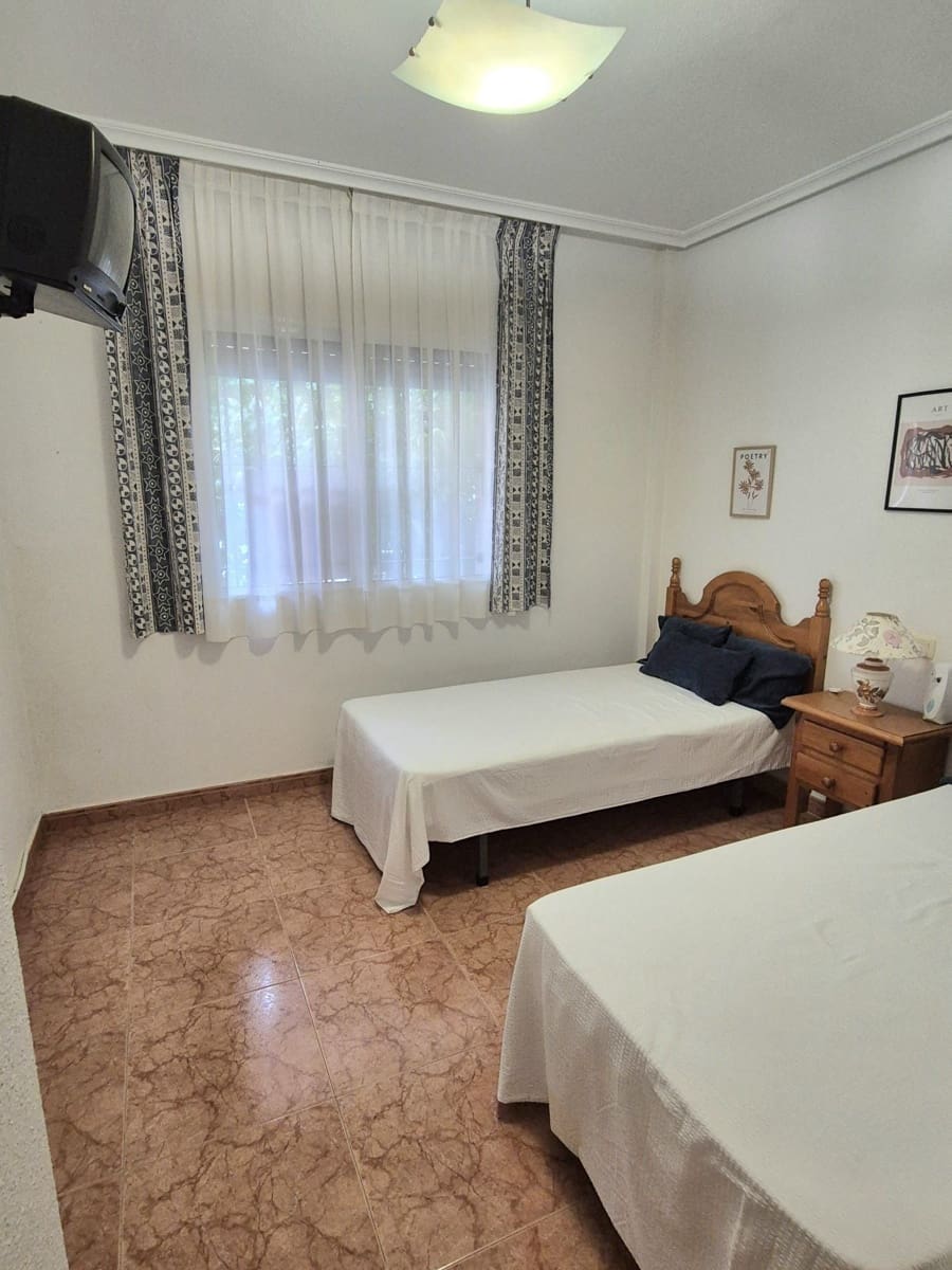 4 quarto Casa em Banda para venda em Torre de la Horadada - 249 000 € (Ref: 9287495)