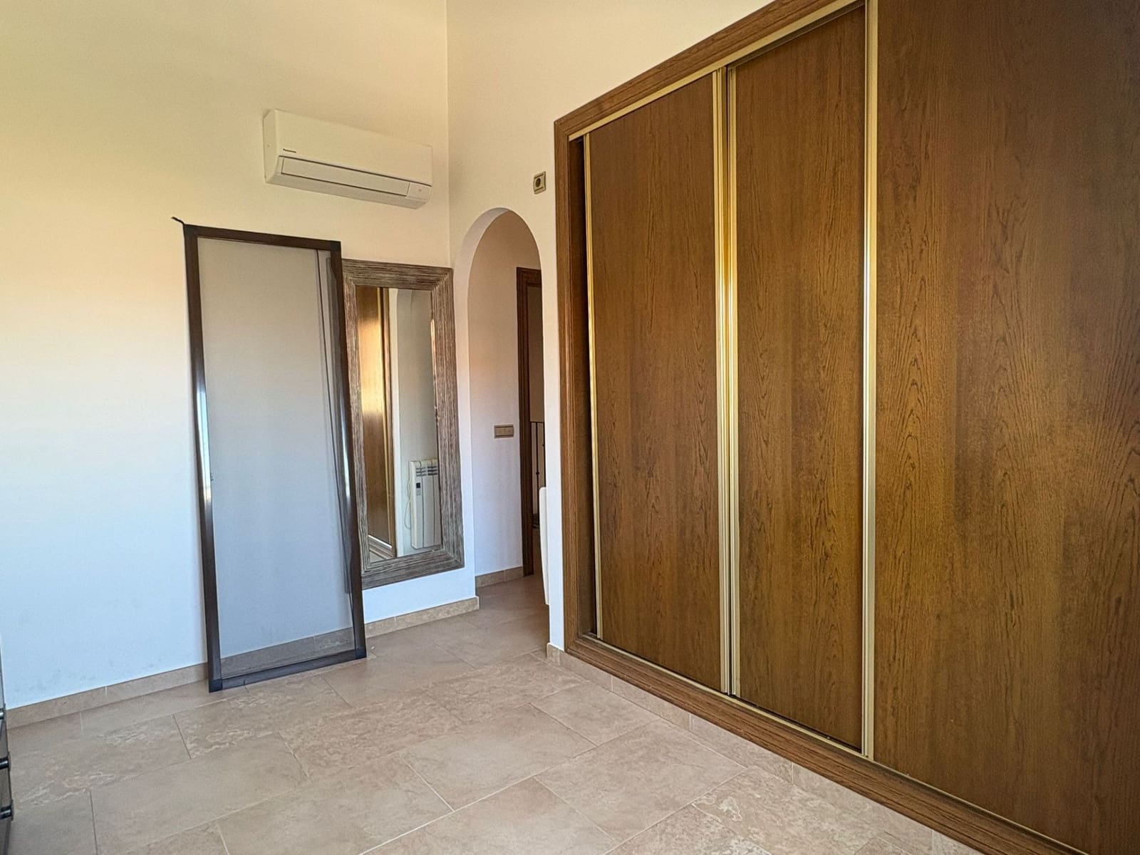 Pareado de 4 habitaciones en San Pedro del Pinatar en venta con garaje - 280.000 € (Ref: 9291050)