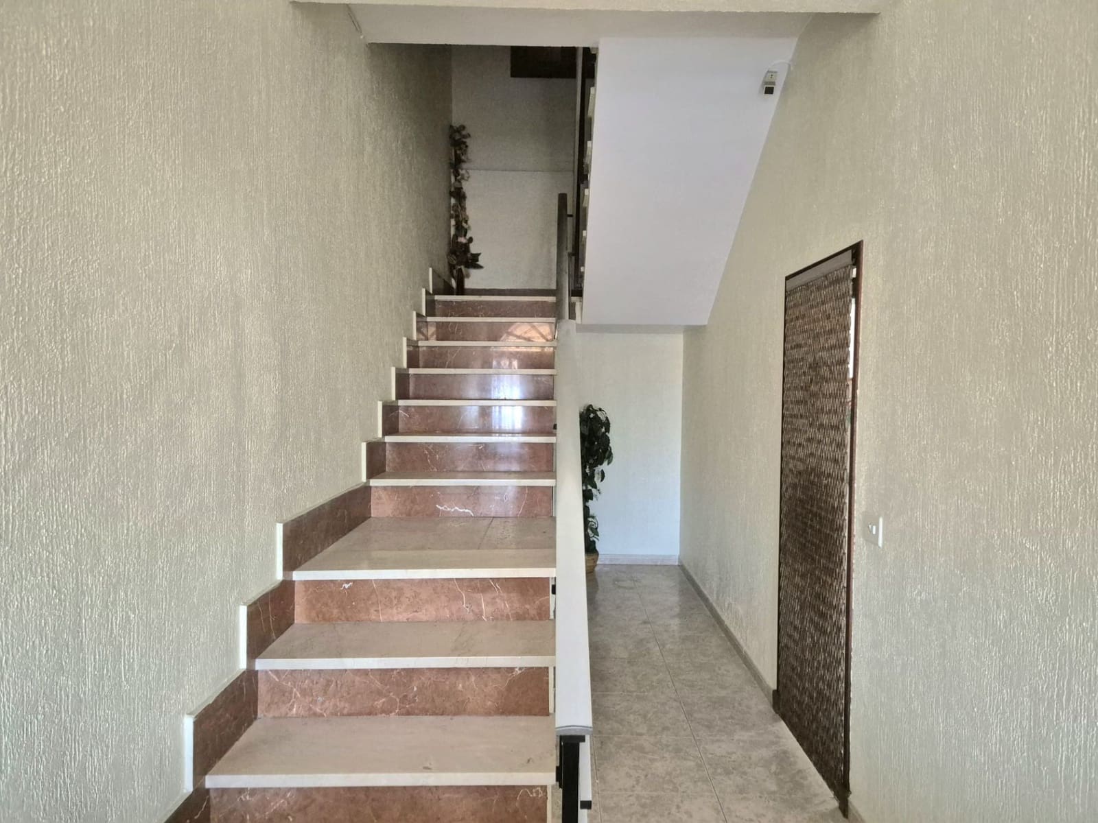 4 soveværelse Villa til salg i San Pedro del Pinatar med garage - € 450.000 (Ref: 9299067)