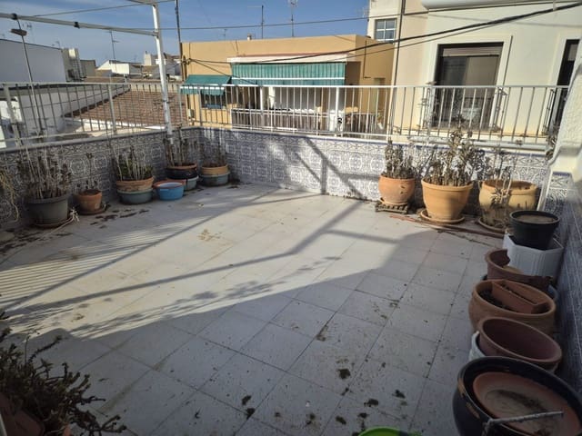 4 soveværelse Villa til salg i San Pedro del Pinatar med garage - € 450.000 (Ref: 9299067)