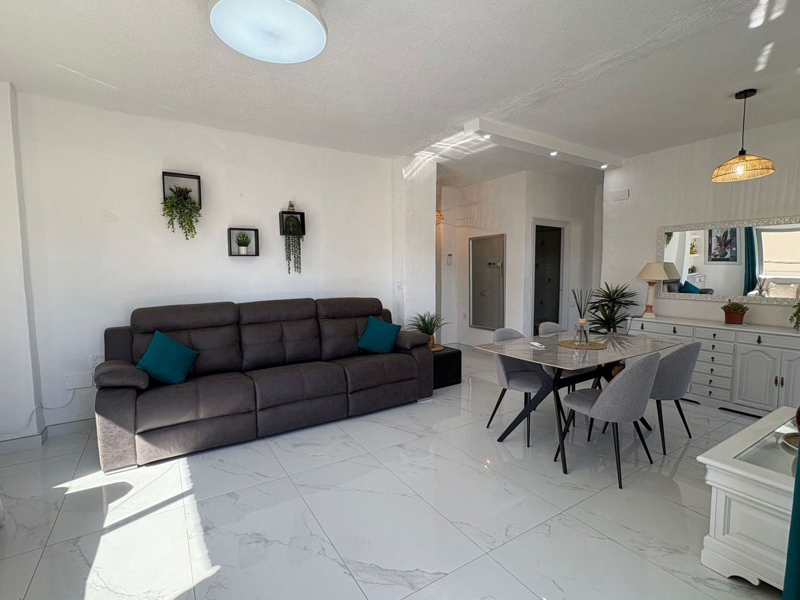 2 makuuhuone Asunto myytävänä paikassa Lo Pagan - 189 000 € (Ref: 9633927)