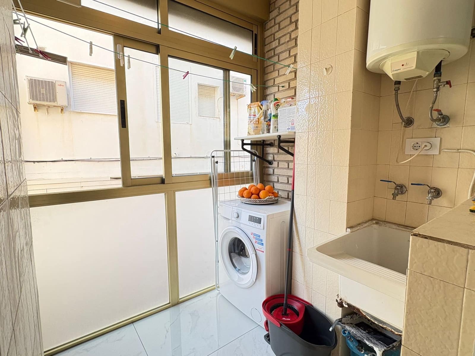 2 makuuhuone Asunto myytävänä paikassa Lo Pagan - 189 000 € (Ref: 9633927)