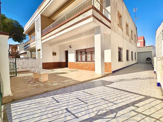 4 bedroom Bungalow for sale in Torre de la Horadada, Pilar de la Horadada with garage - € 239,000 (Ref: 9647792)