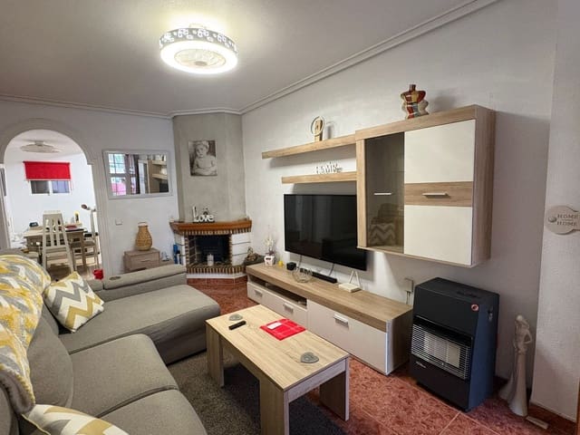 3 slaapkamer Halfvrijstaande villa te koop in Lo Pagan, San Pedro del Pinatar met garage - € 149.000 (Ref: 9658384)