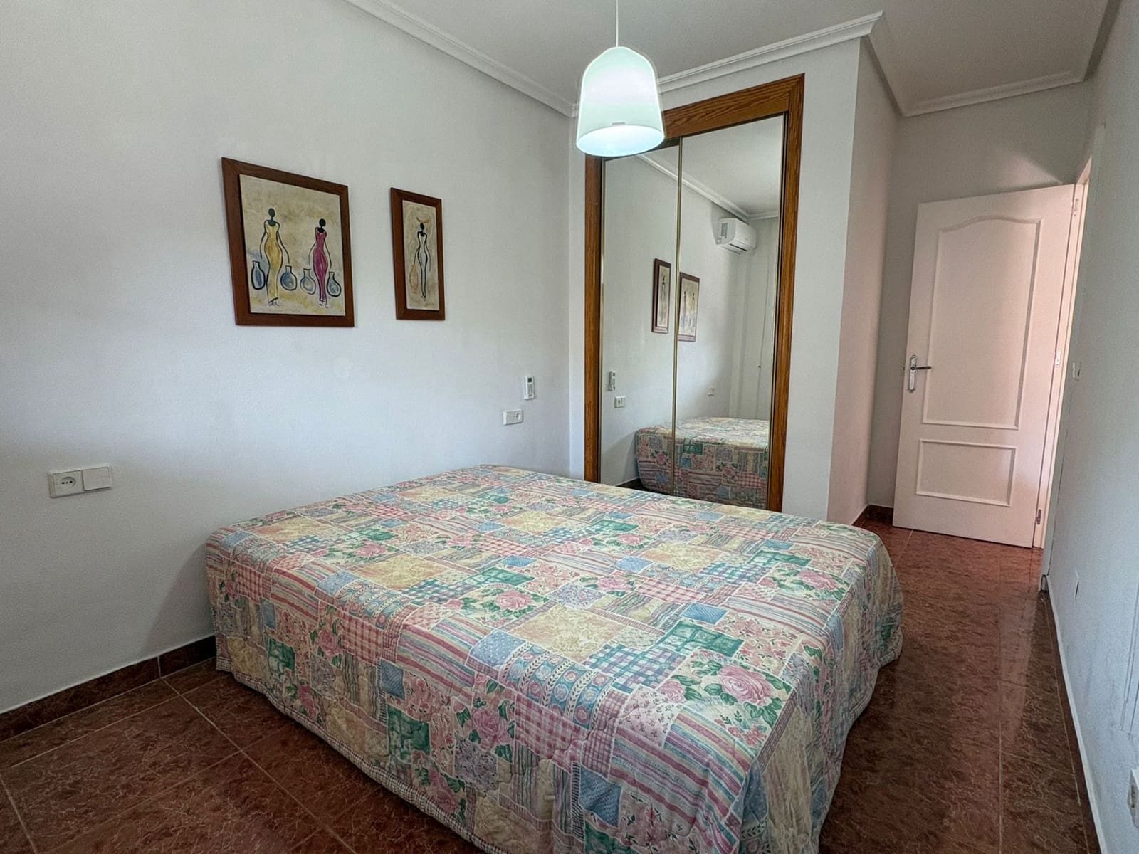 3 soveværelse Semi-Rækkehus til salg i Lo Pagan med garage - € 149.000 (Ref: 9658384)
