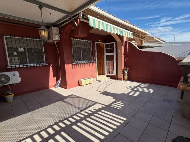3 Zimmer Doppelhaus zu verkaufen in Lo Pagan, San Pedro del Pinatar mit Garage - 149.000 € (Ref: 9658384)