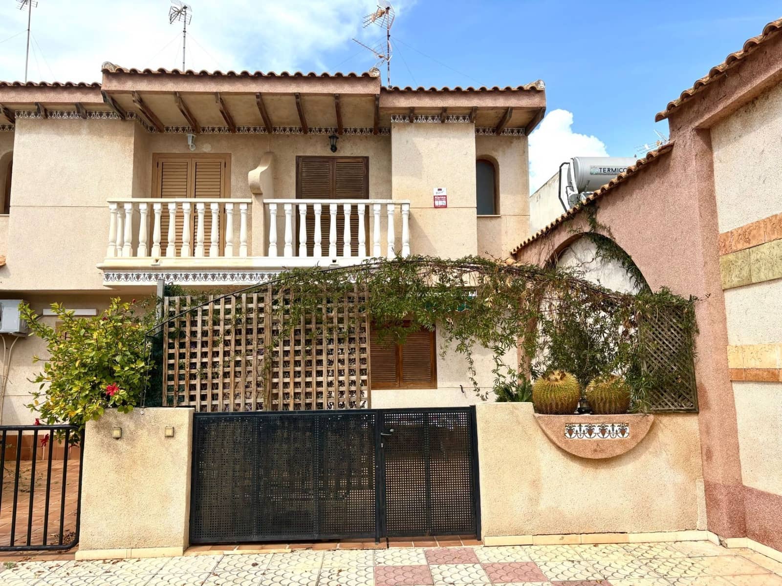 3 soverom Hus til salgs i Lo Pagan - € 194 500 (Ref: 9665968)