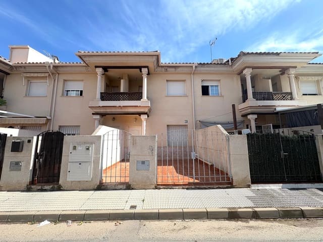 4 chambre Villa/Maison Semi-Mitoyenne à vendre à San Pedro del Pinatar avec garage - 199 900 € (Ref: 9665969)