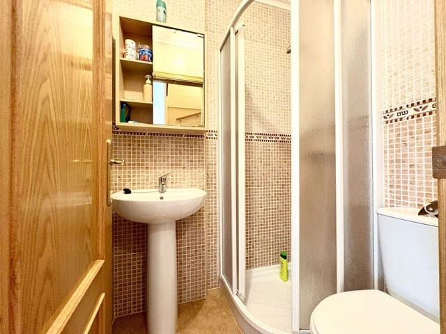 4 chambre Villa/Maison Semi-Mitoyenne à vendre à San Pedro del Pinatar avec garage - 199 900 € (Ref: 9665969)