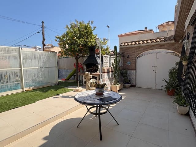 4 soverom Villa til salgs i Lo Pagan, San Pedro del Pinatar med svømmebasseng garasje - € 275 000 (Ref: 9711134)