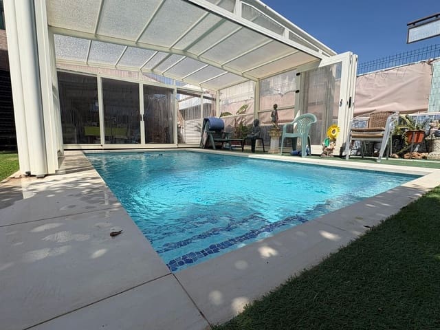 4 soverom Villa til salgs i Lo Pagan, San Pedro del Pinatar med svømmebasseng garasje - € 275 000 (Ref: 9711134)