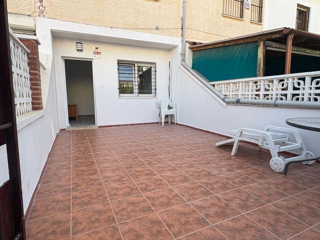Bungalow de 1 chambre à louer à Santiago de la Ribera, San Javier - 550 € (Ref: 9735225)