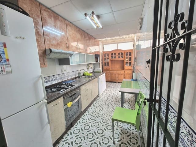 2 makuuhuone Asunto myytävänä paikassa Lo Pagan, San Pedro del Pinatar mukana 
autotalli - 185 000 € (Ref: 9788017)