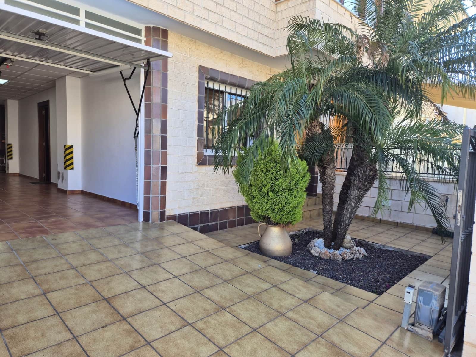 Casa de 5 habitaciones en San Pedro del Pinatar en venta con garaje - 286.500 € (Ref: 9833305)