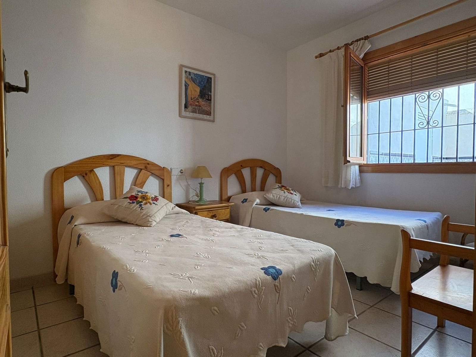 3 slaapkamer Halfvrijstaande villa te koop in Torre de la Horadada met garage - € 199.800 (Ref: 9849046)