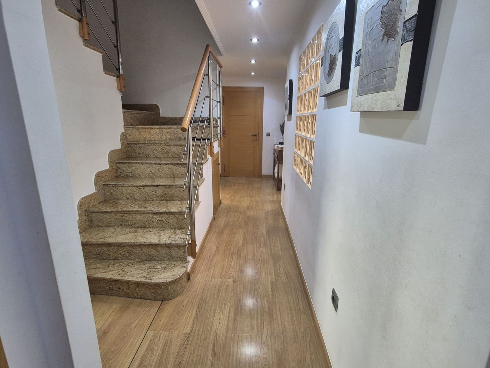 4 slaapkamer Huis te koop in San Pedro del Pinatar met garage - € 255.900 (Ref: 9895787)