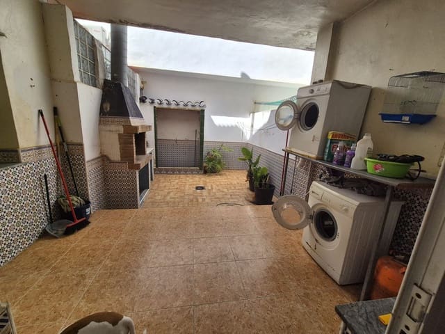 7 sypialnia Dom na sprzedaż w San Pedro del Pinatar - 210 000 € (Ref: 9900130)