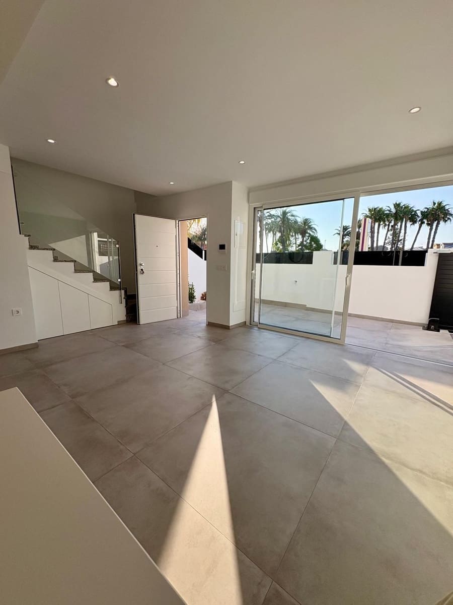 3 chambre Villa/Maison Semi-Mitoyenne à vendre à Santiago de la Ribera avec garage - 435 000 € (Ref: 9906834)