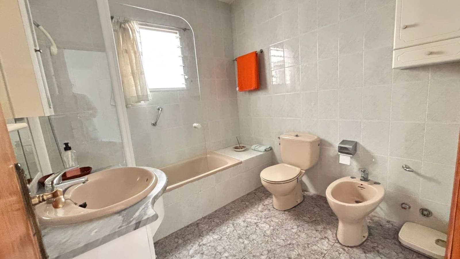 2 sovrum Lägenhet till salu i Lo Pagan - 130 000 € (Ref: 9906836)