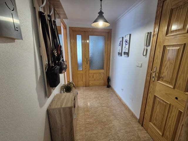 4 soveværelse Byhus til salg i San Pedro del Pinatar med garage - € 289.000 (Ref: 9956809)