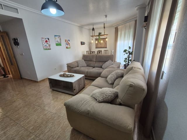 4 soveværelse Byhus til salg i San Pedro del Pinatar med garage - € 289.000 (Ref: 9956809)