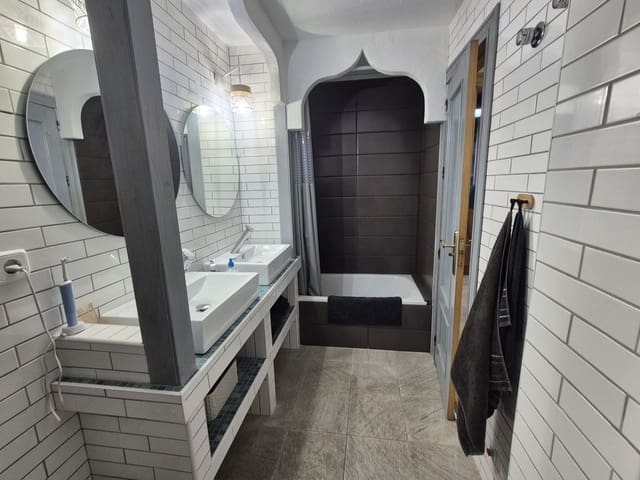 4 soveværelse Byhus til salg i San Pedro del Pinatar med garage - € 289.000 (Ref: 9956809)
