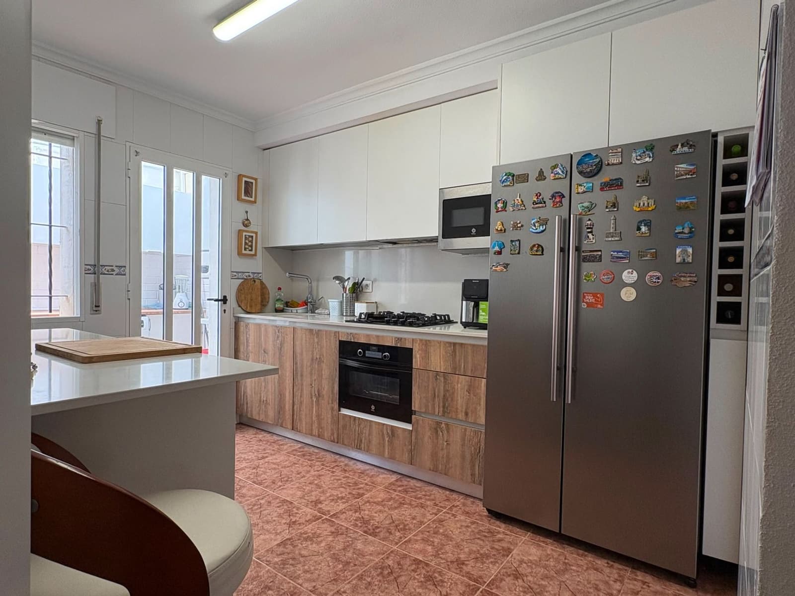 4 bedroom Villa for sale in Santiago de la Ribera with garage - € 350,000 (Ref: 9972895)