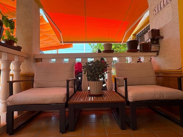 4 soverom Villa til salgs i Santiago de la Ribera, San Javier med garasje - € 350 000 (Ref: 9972895)