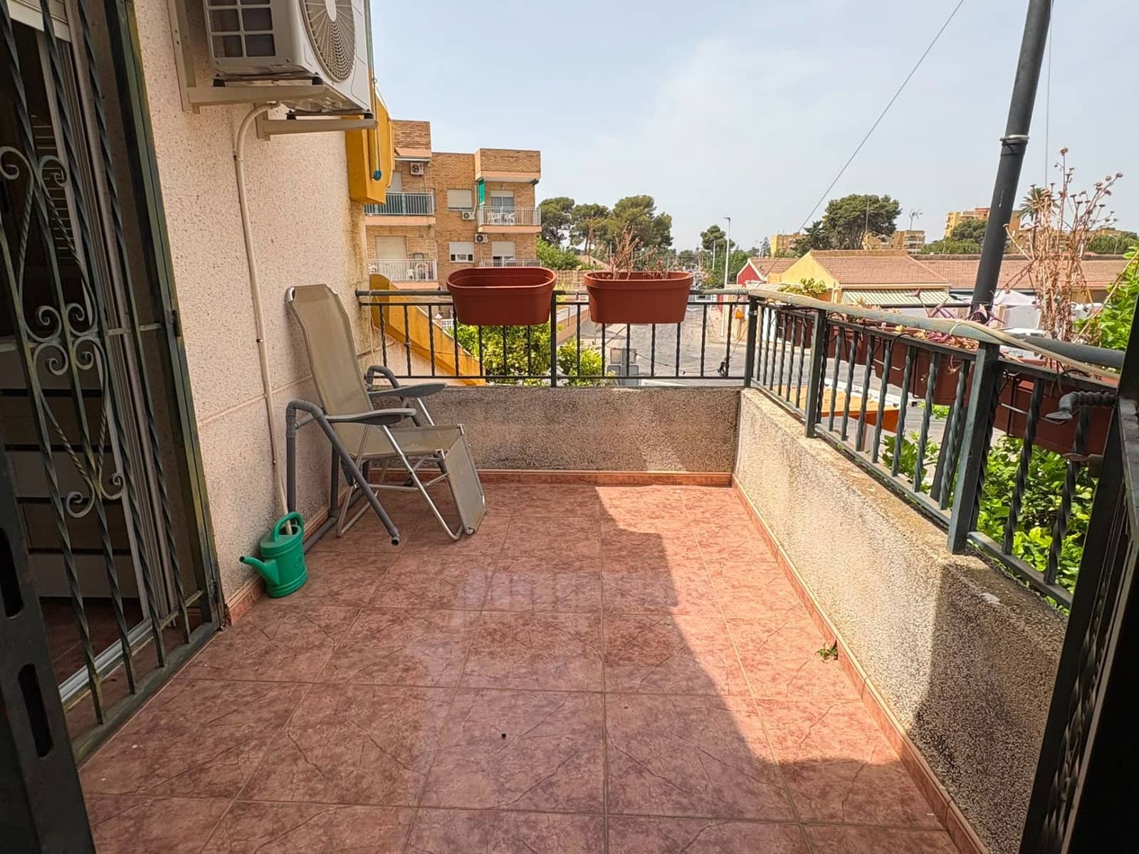 4 bedroom Villa for sale in Santiago de la Ribera with garage - € 350,000 (Ref: 9972895)