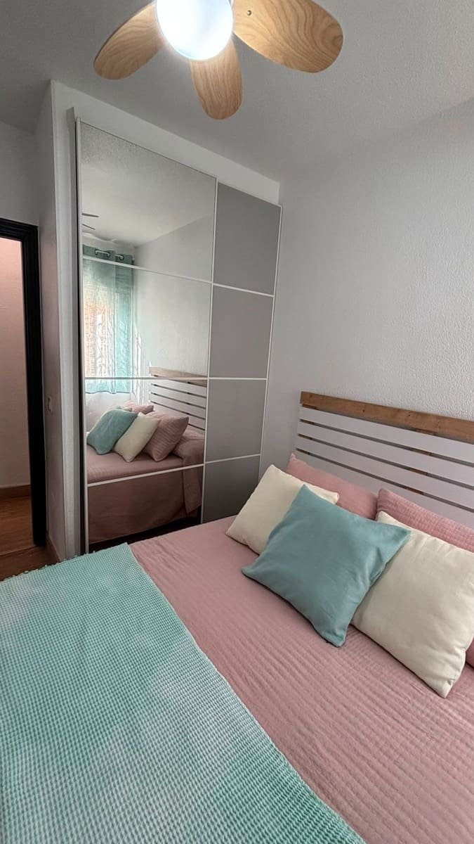 2 makuuhuone Bungalow myytävänä paikassa Los Alcazares mukana 
autotalli - 140 000 € (Ref: 9990222)