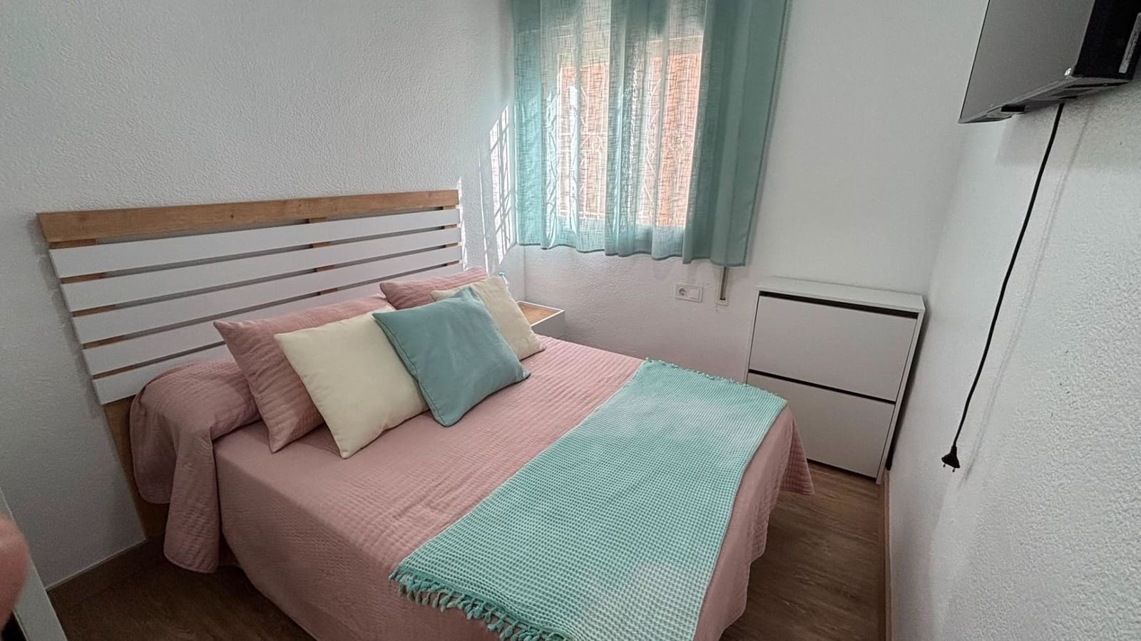 2 makuuhuone Bungalow myytävänä paikassa Los Alcazares mukana 
autotalli - 140 000 € (Ref: 9990222)