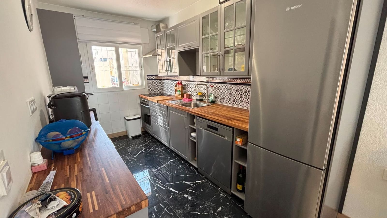 2 makuuhuone Bungalow myytävänä paikassa Los Alcazares mukana 
autotalli - 140 000 € (Ref: 9990222)
