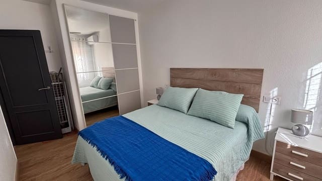 2 bedroom Bungalow for sale in Los Alcázares with garage - € 140,000 (Ref: 9990222)