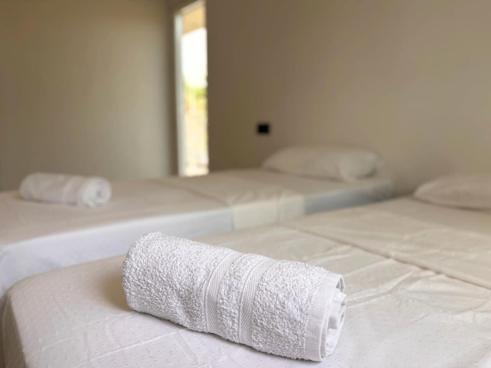 3 soveværelse Lejlighed til leje i La Veleta - € 2.000 (Ref: 8624377)